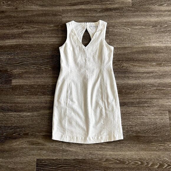 EUC Southern Tide Baxlee Seersucker Shift Dress White Size 2 Sleeveless Summer - Picture 3 of 16